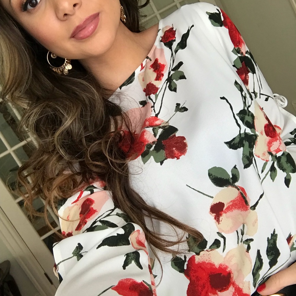 Red Rose Floral Print on White Blouse w. Bow Ties